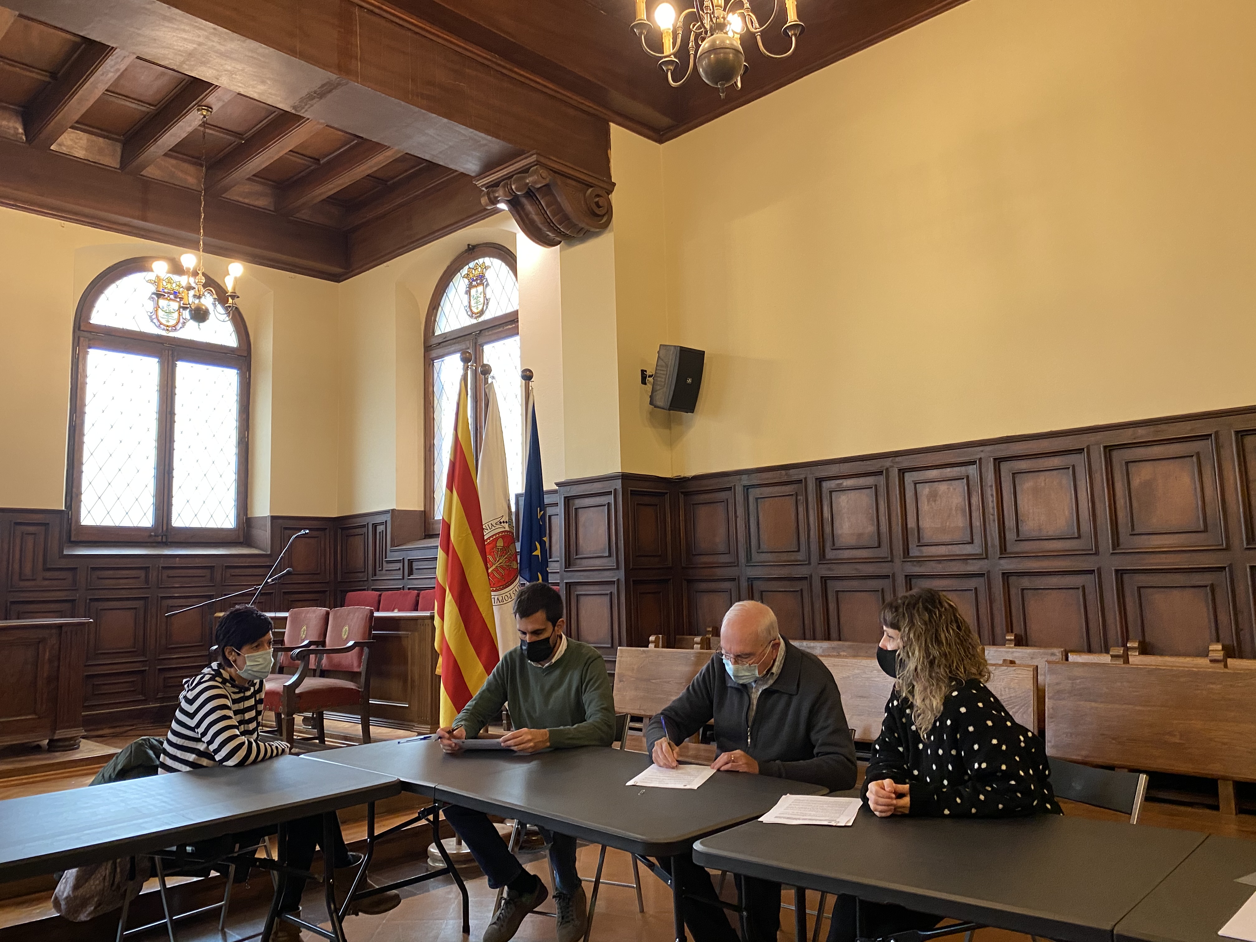 L'Ajuntament de Cardona realitza una nova aportació de 2.000 euros a Càritas per cobrir les primeres necessitats a la població vulnerable